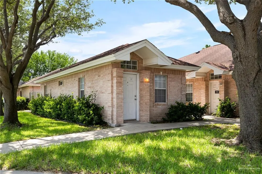1603 Lexington Circle Edinburg, TX 78539