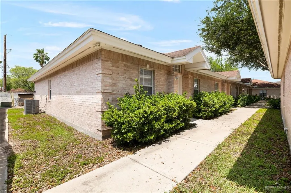 1603 Lexington Circle Edinburg, TX 78539