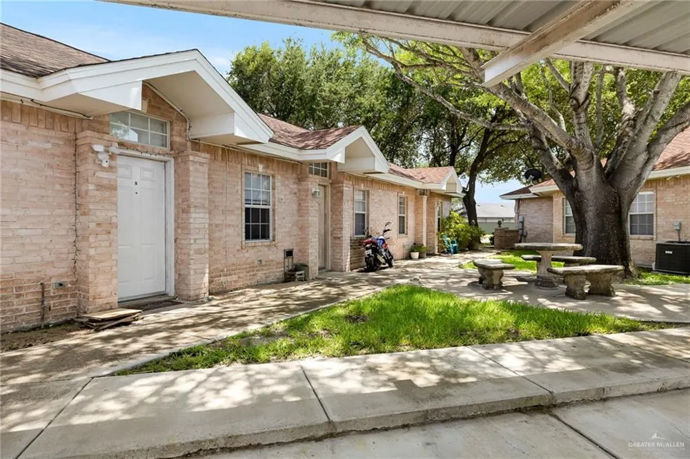 1603 Lexington Circle Edinburg, TX 78539