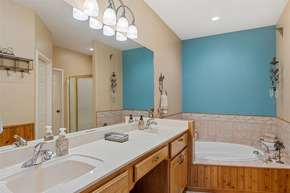 1533 Ranch Road 1323 Johnson City, TX 78636