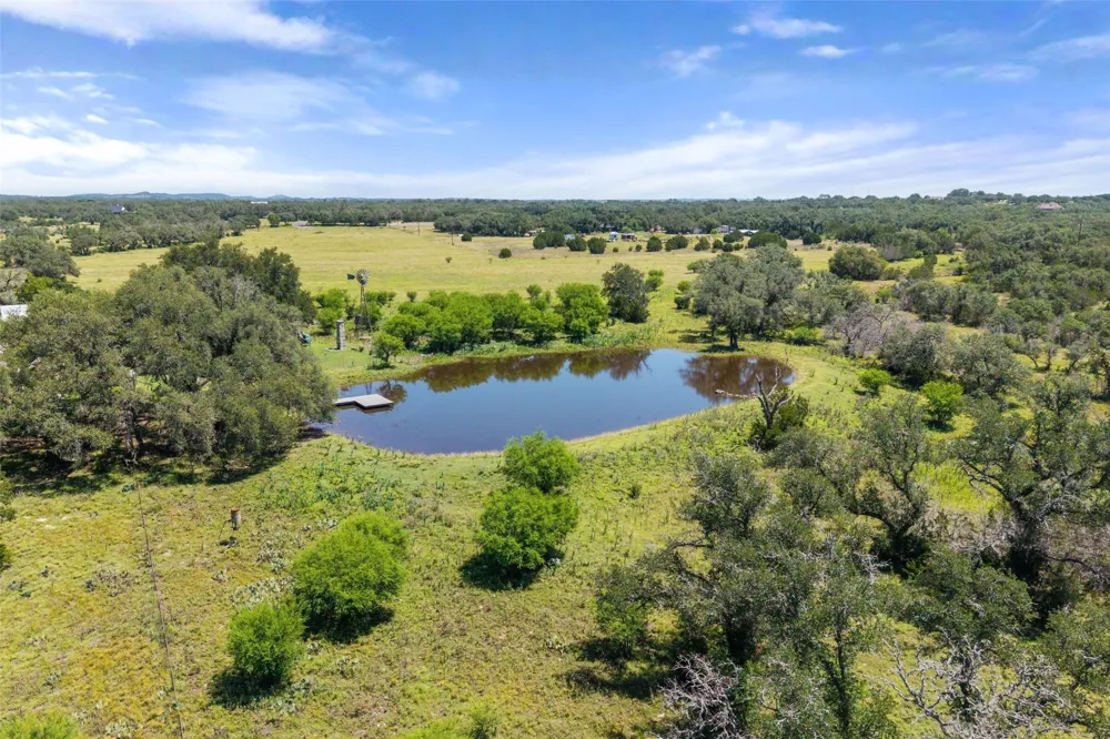 1533 Ranch Road 1323 Johnson City, TX 78636