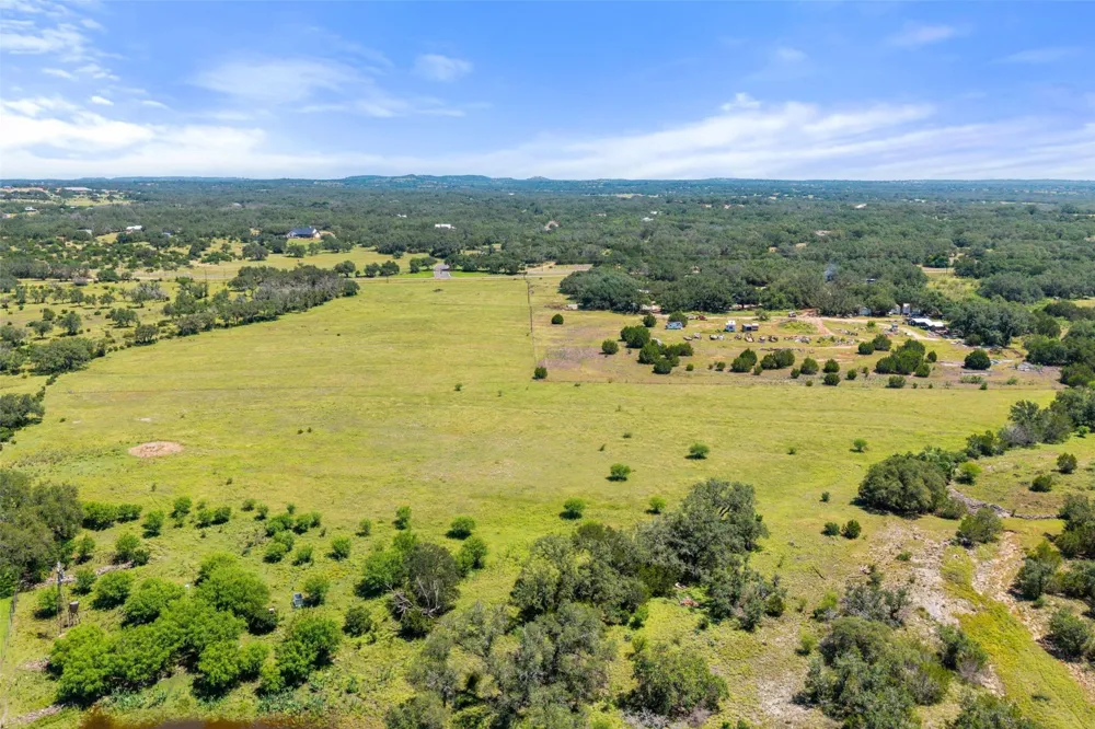 1533 Ranch Road 1323 Johnson City, TX 78636