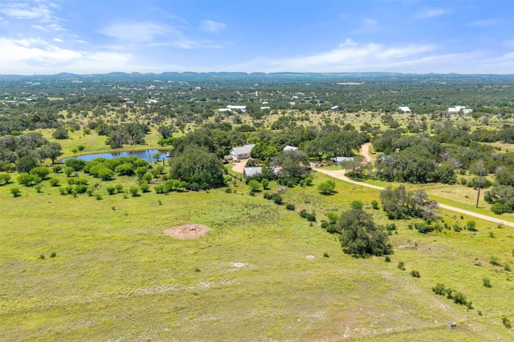 1533 Ranch Road 1323 Johnson City, TX 78636