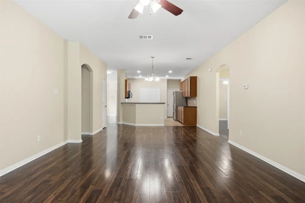 1069 Talley Loop Buda, TX 78610