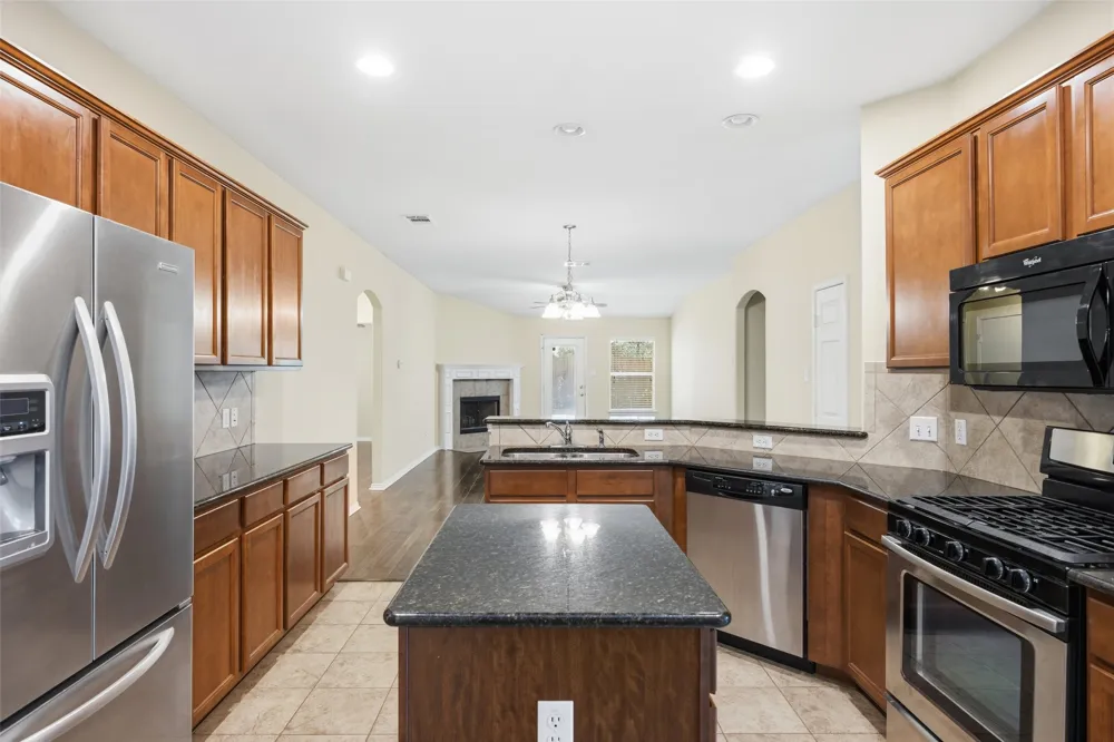1069 Talley Loop Buda, TX 78610