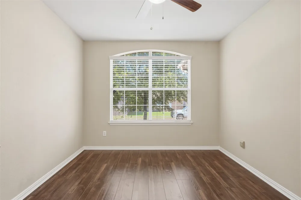 1069 Talley Loop Buda, TX 78610