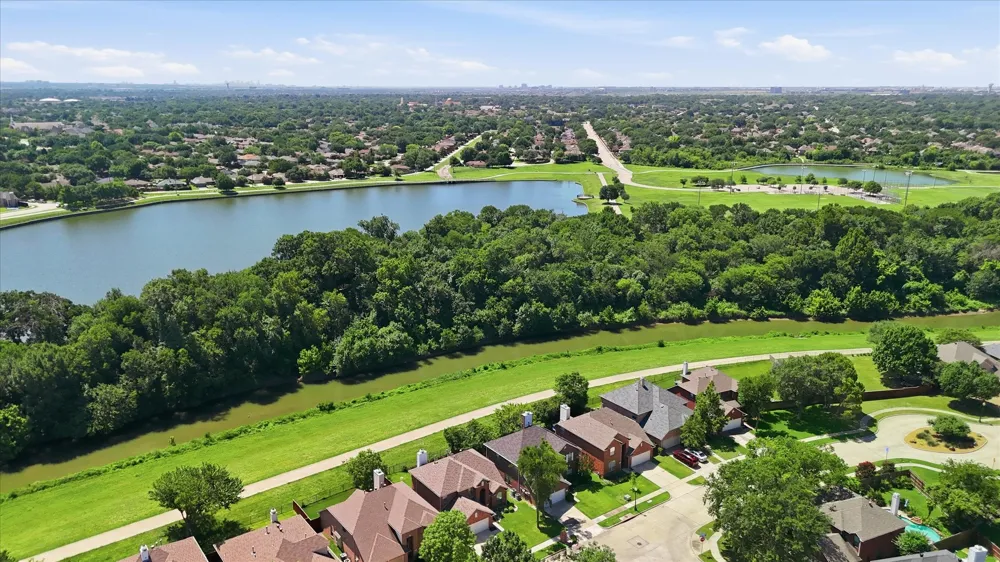 517 Waterview Drive Coppell, TX 75019