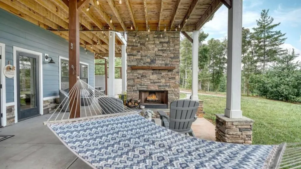 359 New Water Way Blairsville, GA 30512
