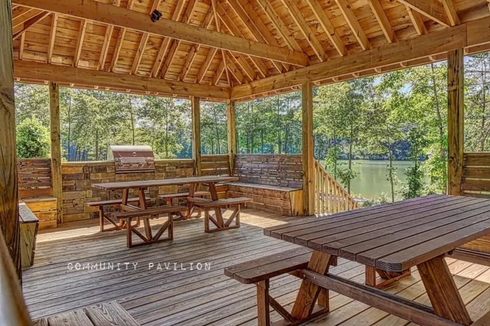 359 New Water Way Blairsville, GA 30512