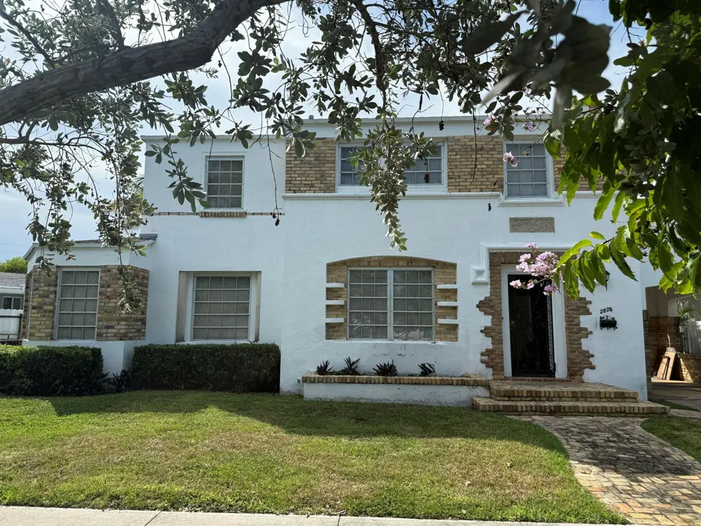 2828 SW 7th Avenue Miami, FL 33129