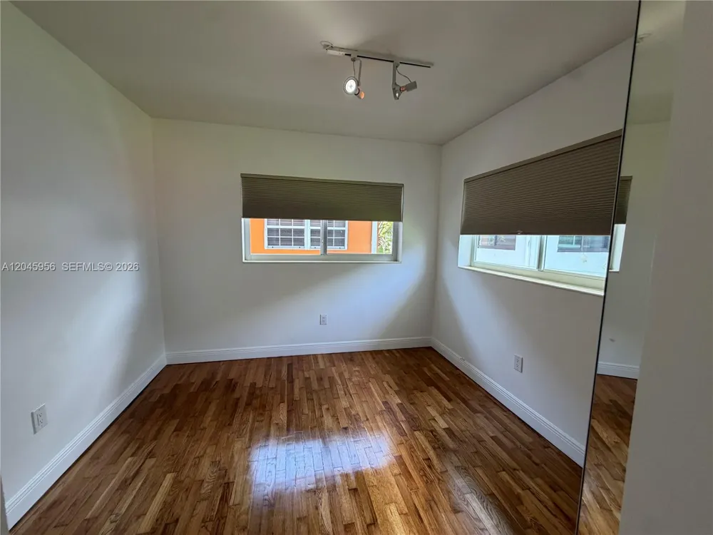 7312 Gary Ave Miami Beach, FL 33141