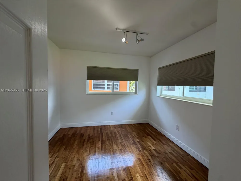 7312 Gary Ave Miami Beach, FL 33141