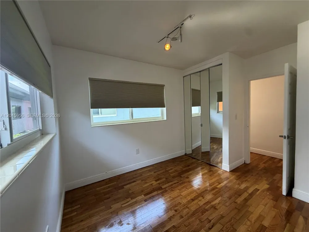 7312 Gary Ave Miami Beach, FL 33141