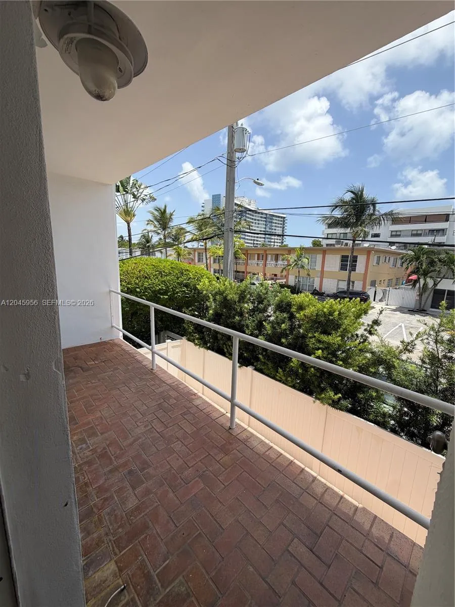 7312 Gary Ave Miami Beach, FL 33141