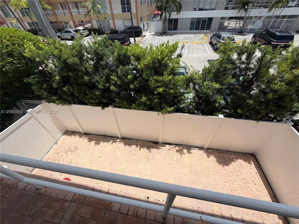 7312 Gary Ave Miami Beach, FL 33141