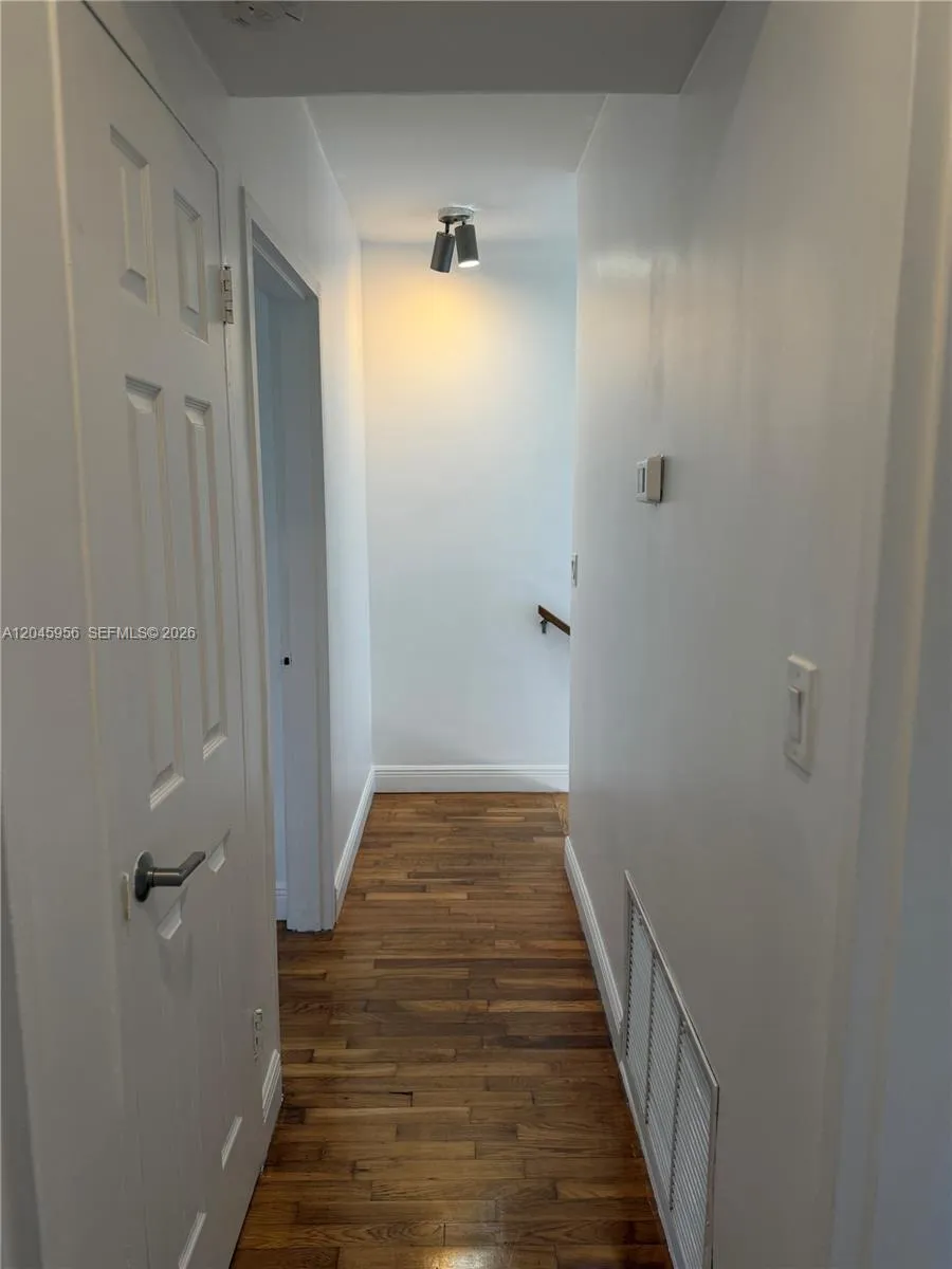 7312 Gary Ave Miami Beach, FL 33141