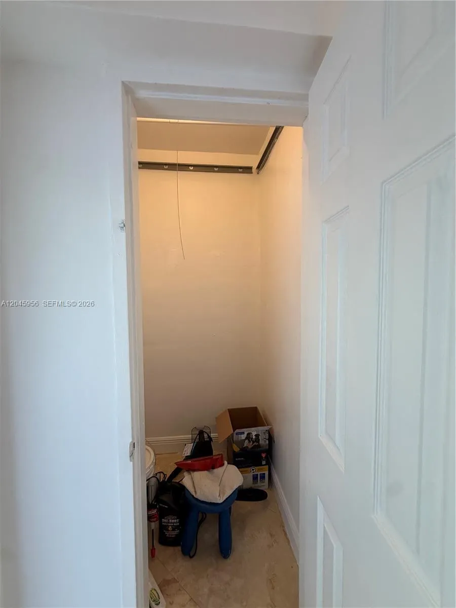 7312 Gary Ave Miami Beach, FL 33141