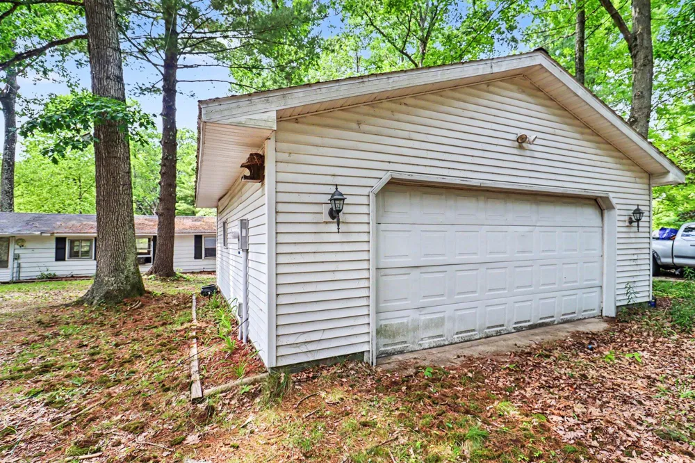 1321 W Channel Drive Bitely, MI 49309