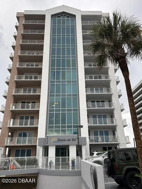 3737 S Atlantic Avenue #401