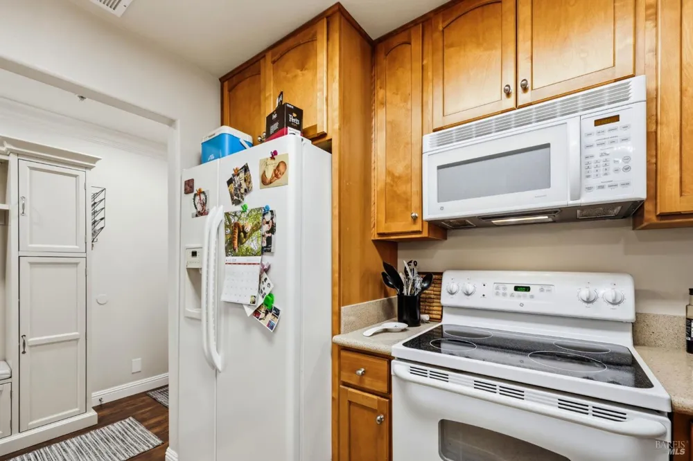 225 Burt Street ##9 Santa Rosa, CA 95407