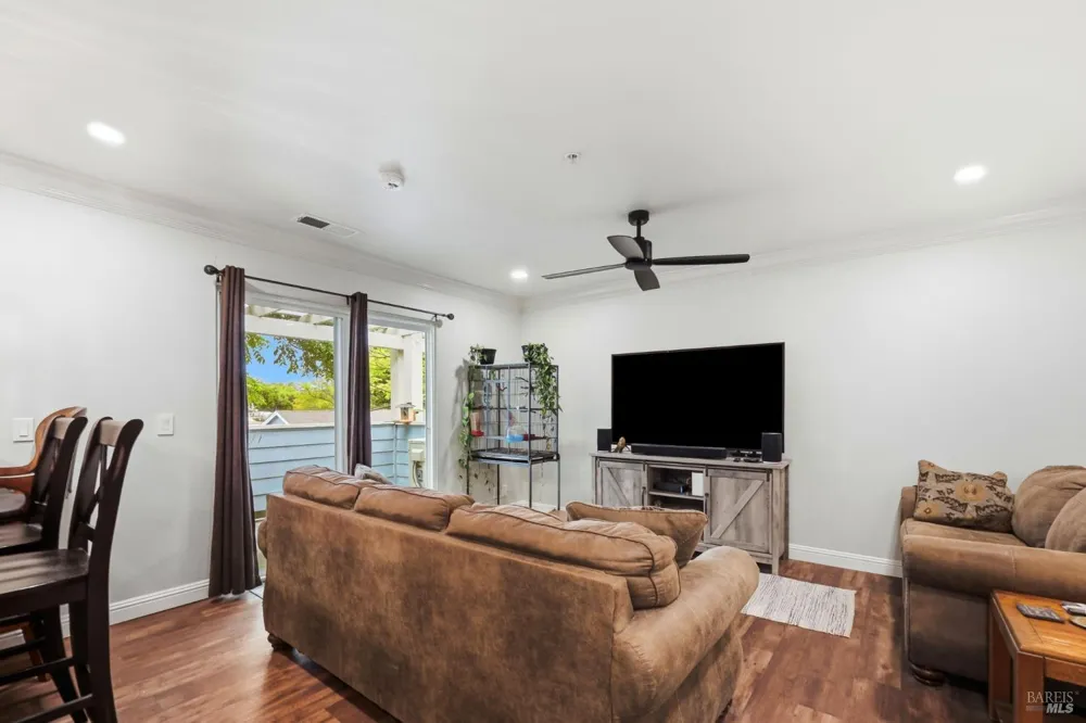 225 Burt Street ##9 Santa Rosa, CA 95407