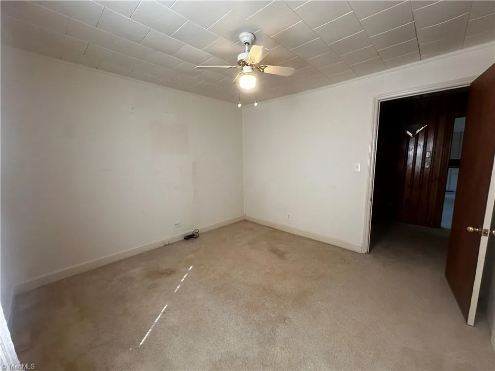 264 Fairplains Road North Wilkesboro, NC 28659