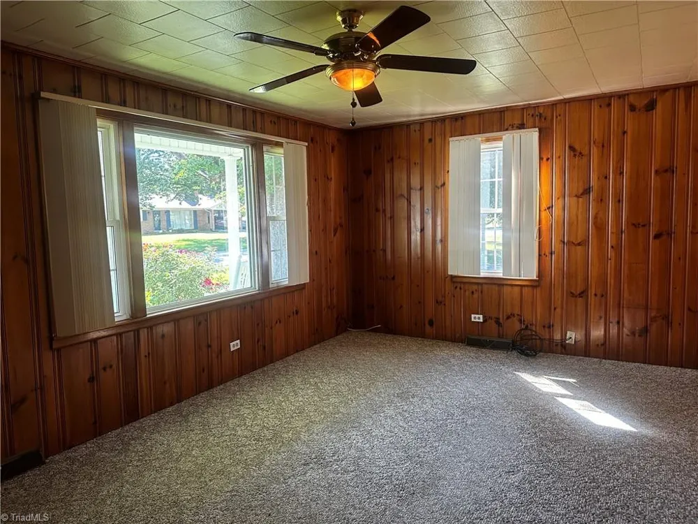 264 Fairplains Road North Wilkesboro, NC 28659