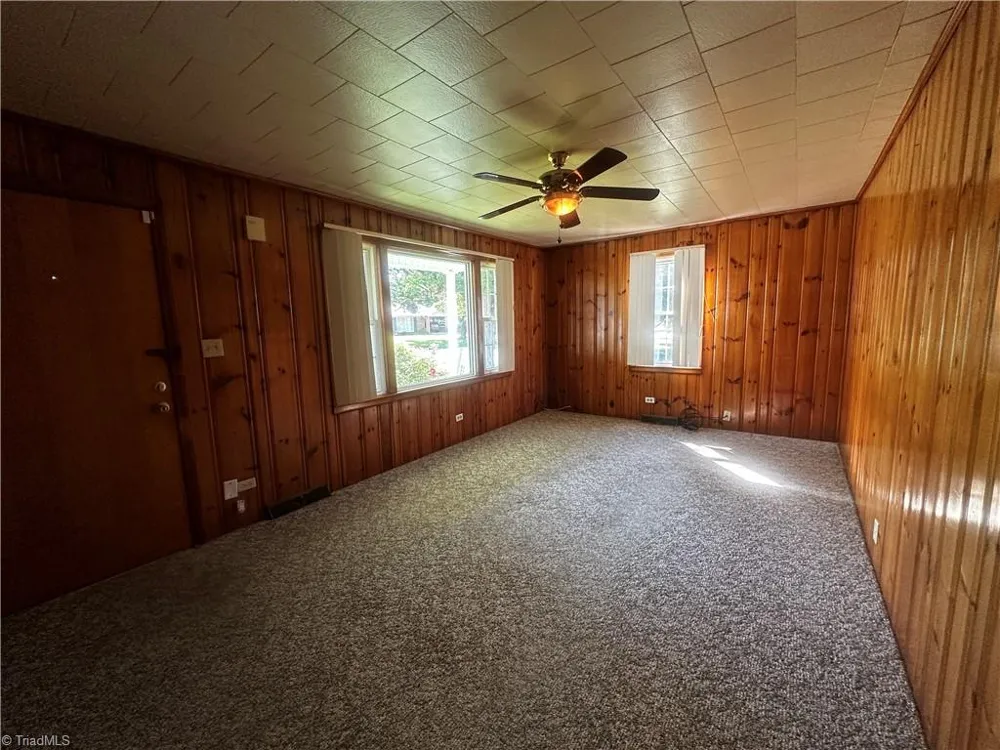 264 Fairplains Road North Wilkesboro, NC 28659