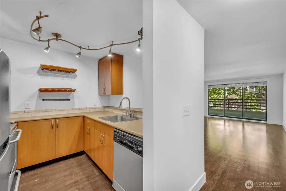3401 Wallingford Avenue #210 Seattle, WA 98103