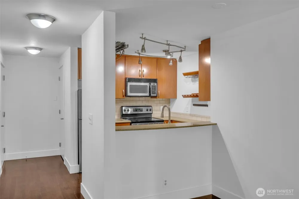 3401 Wallingford Avenue #210 Seattle, WA 98103