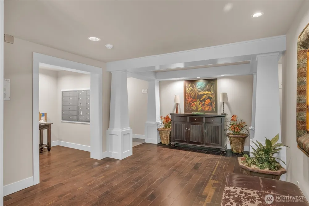3401 Wallingford Avenue #210 Seattle, WA 98103