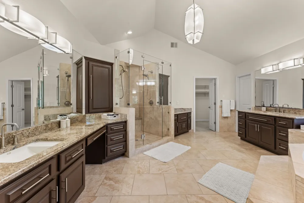 15747 Booth Circle Volente, TX 78641