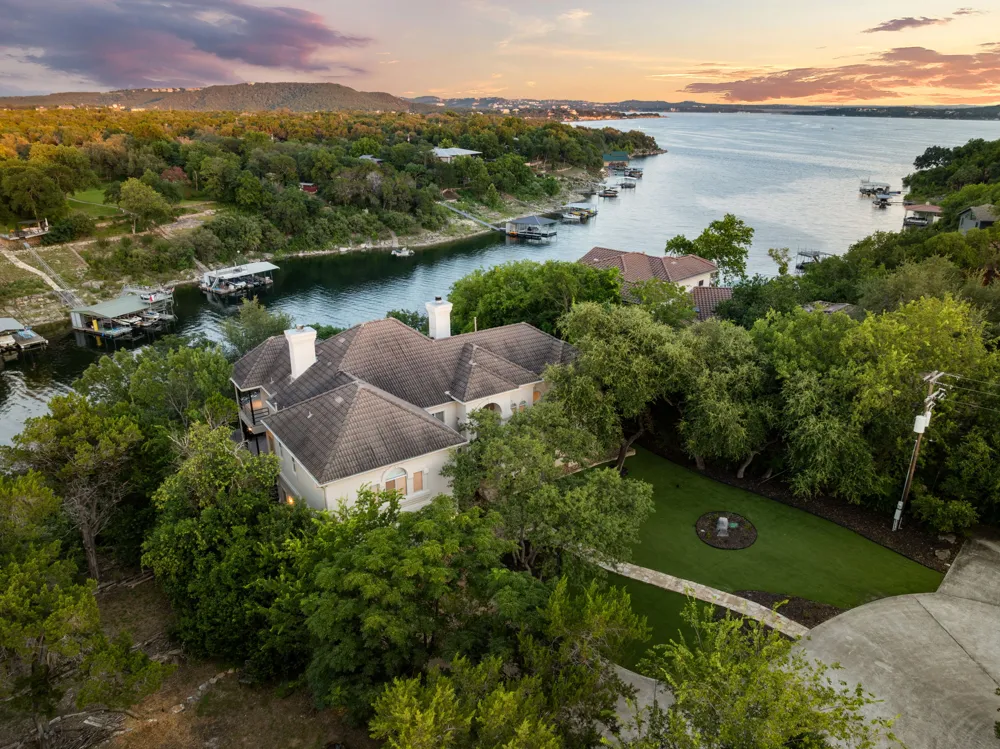 15747 Booth Circle Volente, TX 78641