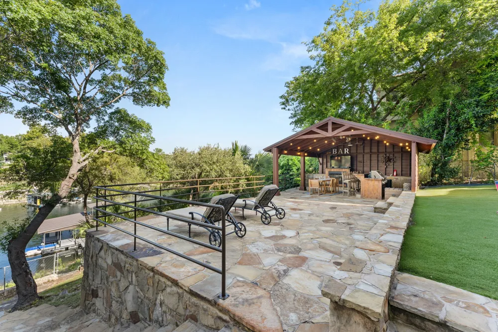 15747 Booth Circle Volente, TX 78641