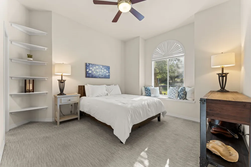 15747 Booth Circle Volente, TX 78641