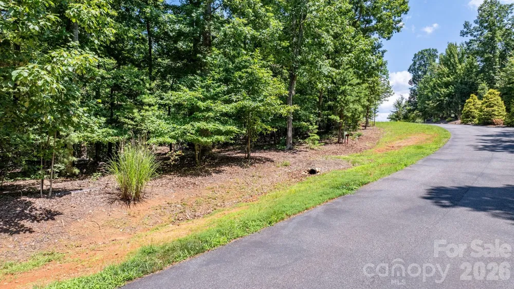 152 Woodgate Trail #95 Nebo, NC 28761