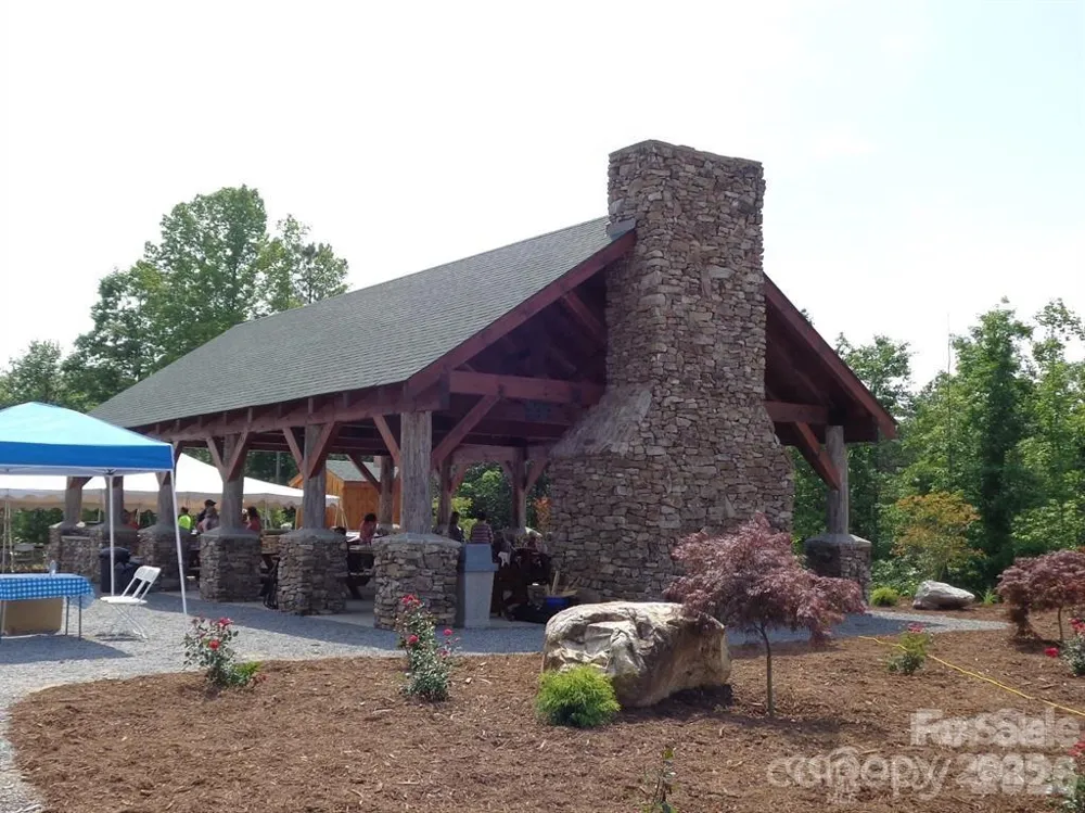 152 Woodgate Trail #95 Nebo, NC 28761