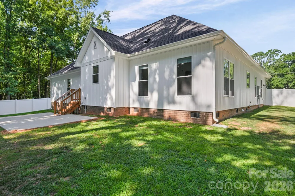 3002 Brooks Mill Lane Wingate, NC 28174