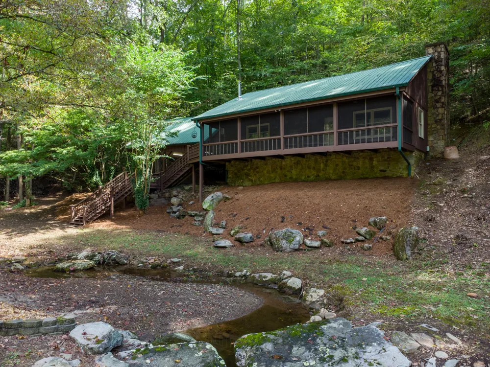 131 Ralph Hickey Rd Road Chatsworth, GA 30705