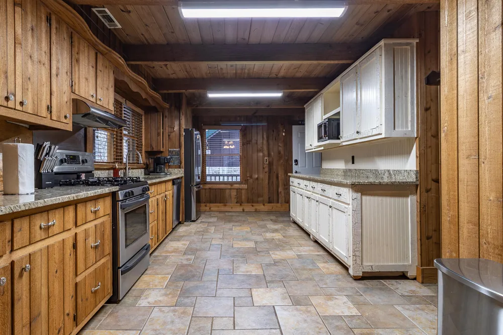131 Ralph Hickey Rd Road Chatsworth, GA 30705
