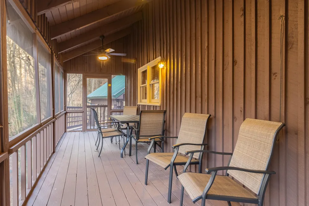 131 Ralph Hickey Rd Road Chatsworth, GA 30705