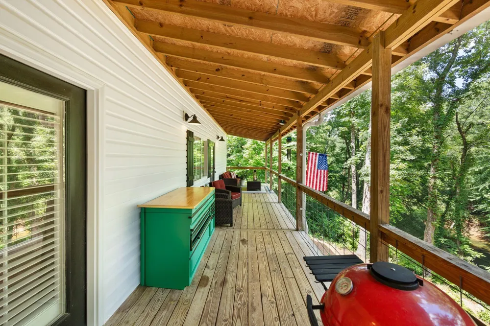 800 Reynolds Bridge Road Benton, TN 37307