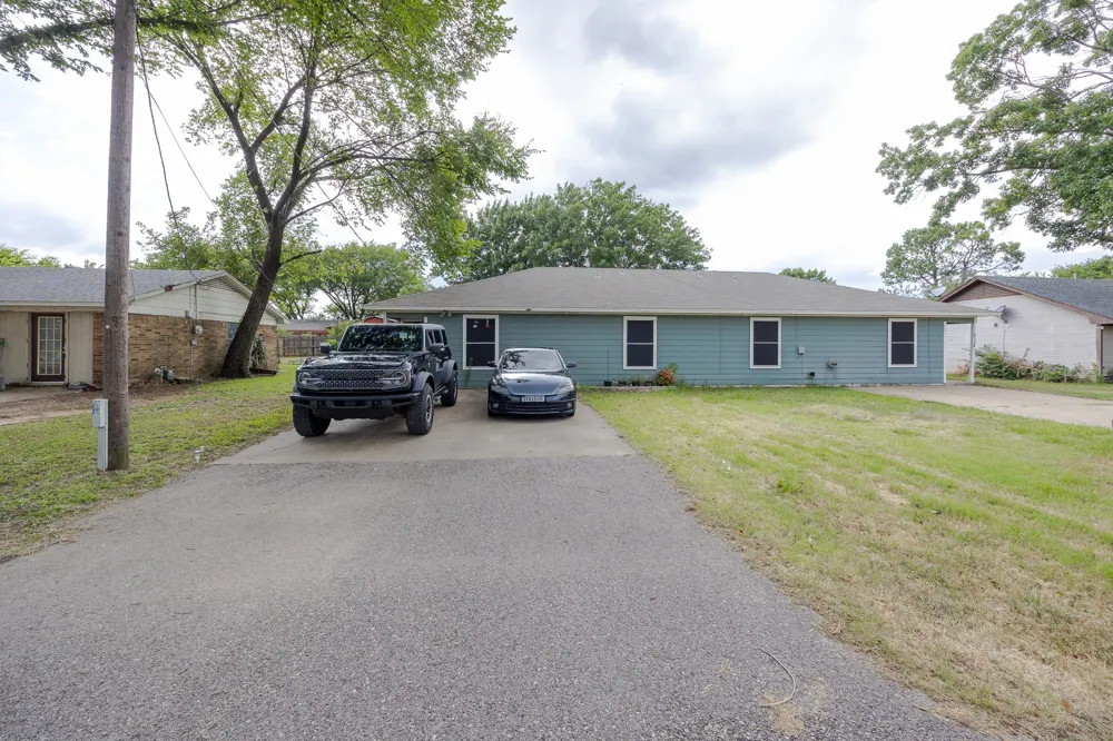 613 Cherry Street #A Aubrey, TX 76227