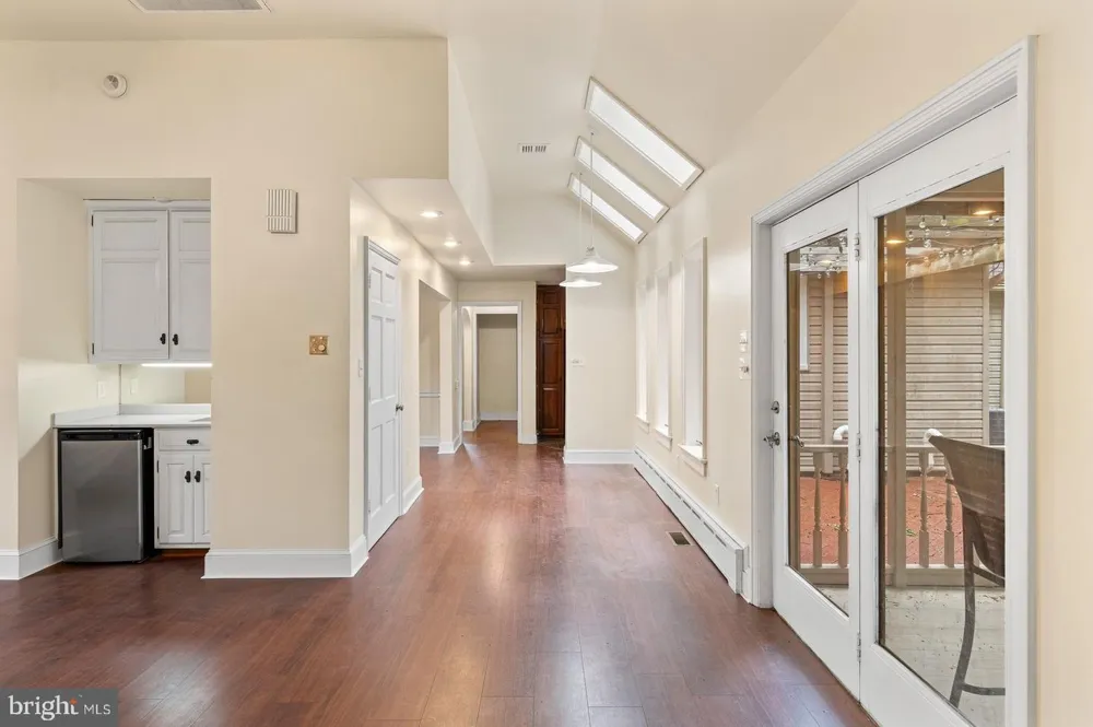 20 CLAYTON AVENUE Lancaster, PA 17602