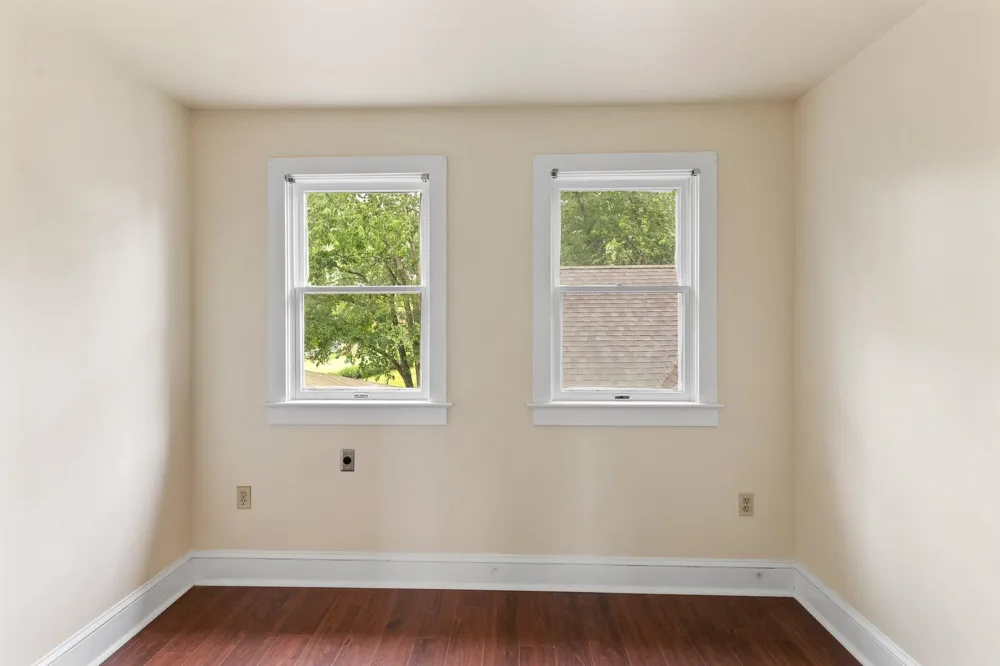 20 CLAYTON AVENUE Lancaster, PA 17602