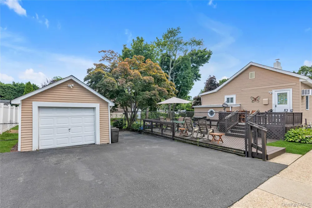 369 Maple Avenue East Meadow, NY 11554