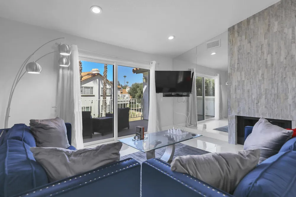 149 Desert Falls Drive E Palm Desert, CA 92211