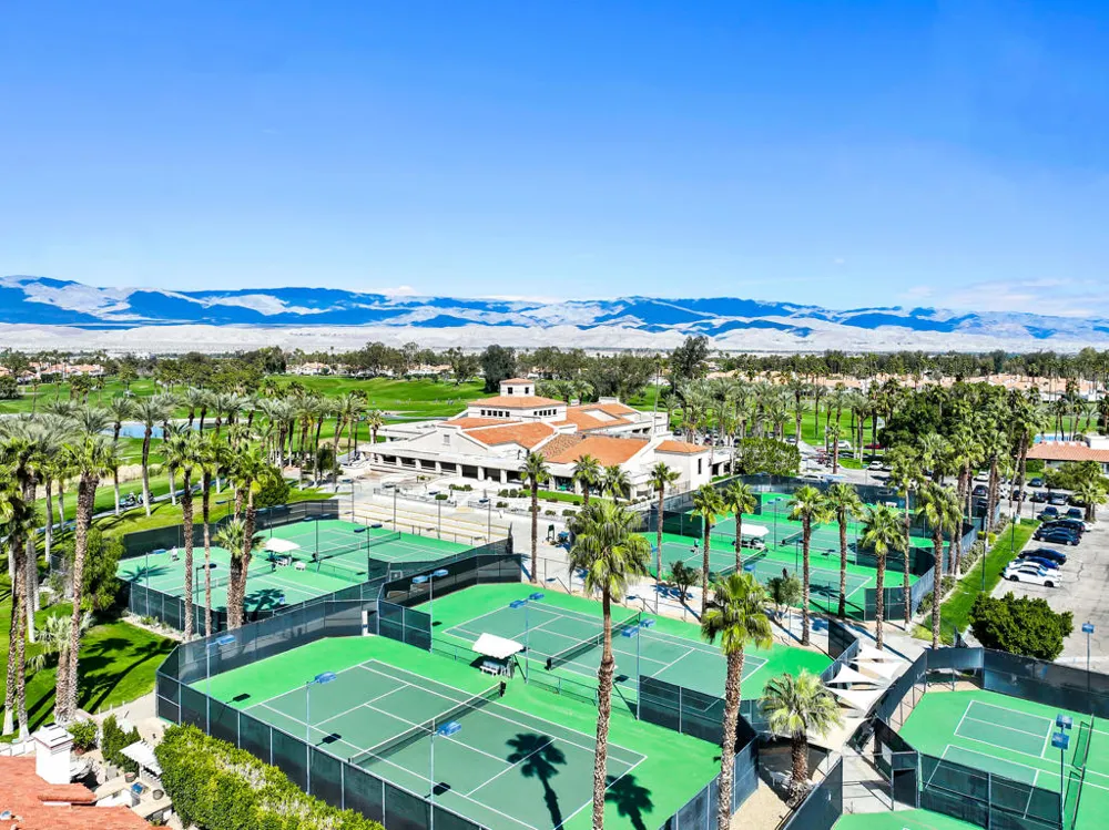 149 Desert Falls Drive E Palm Desert, CA 92211