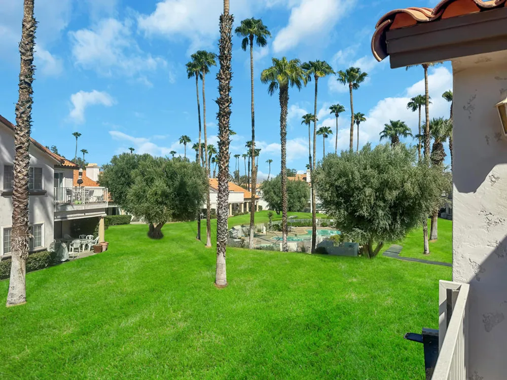 149 Desert Falls Drive E Palm Desert, CA 92211
