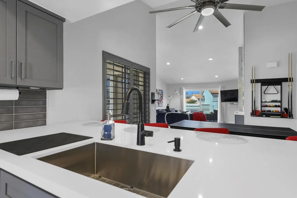 149 Desert Falls Drive E Palm Desert, CA 92211